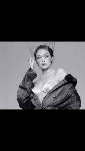 V Magazine |  Aug. 25