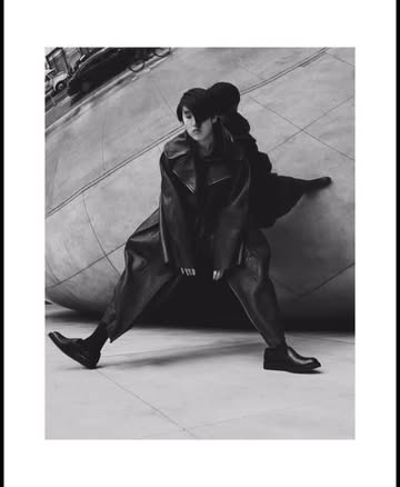 The WOW Magazine |  Nov. 25