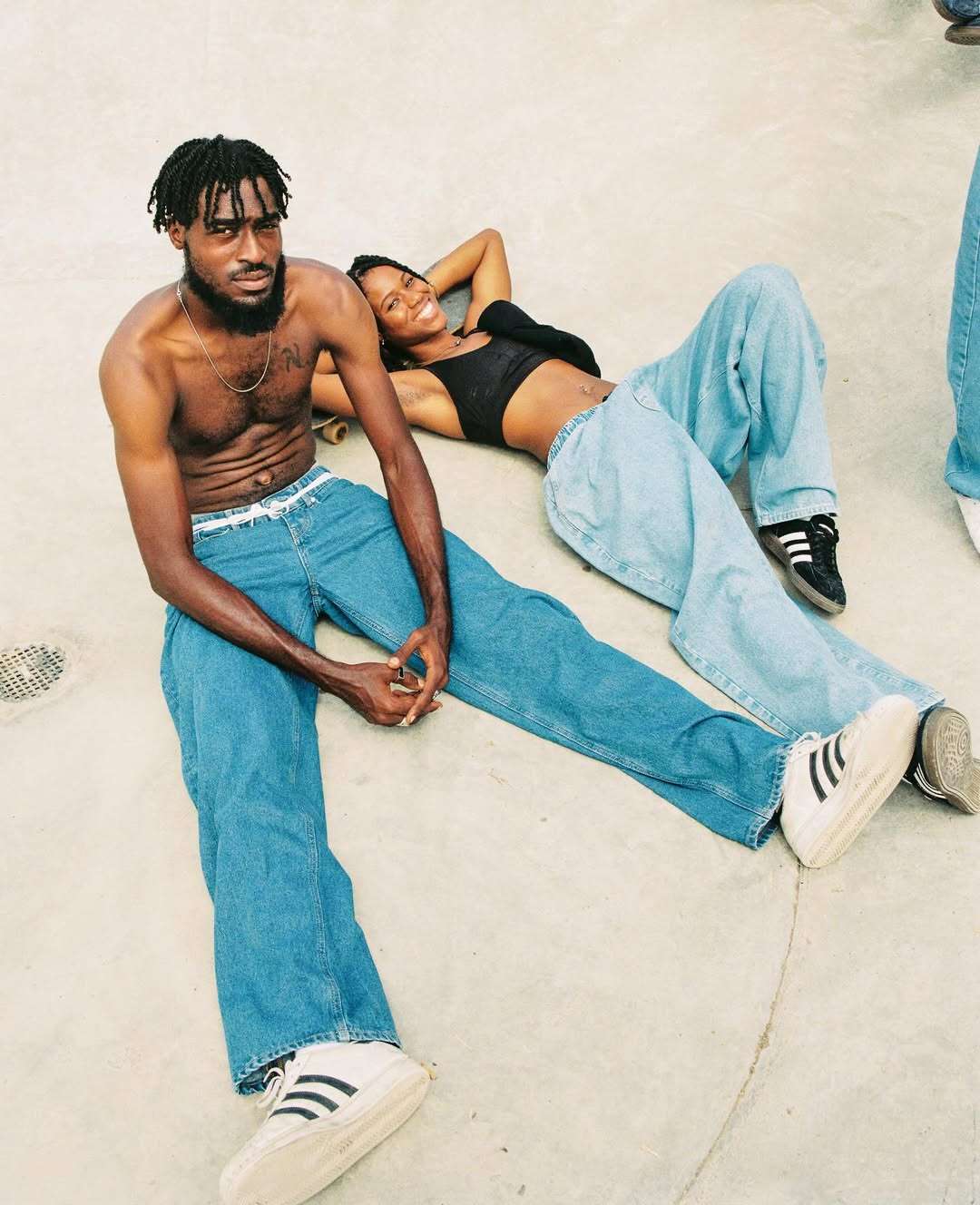  Apr. 25