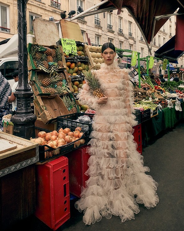 French Magazine |  Nov. 25