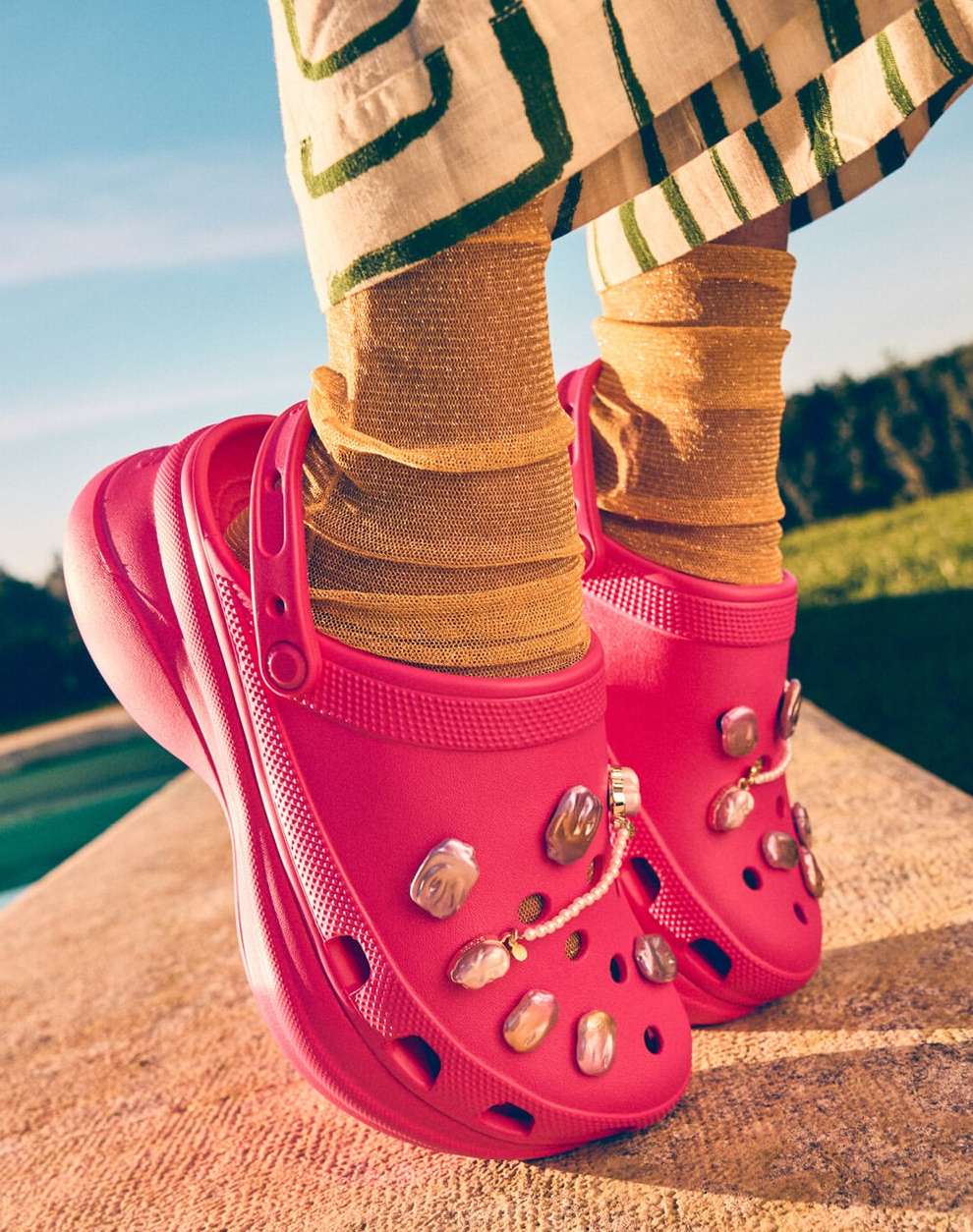 Crocs |  Sep. 25