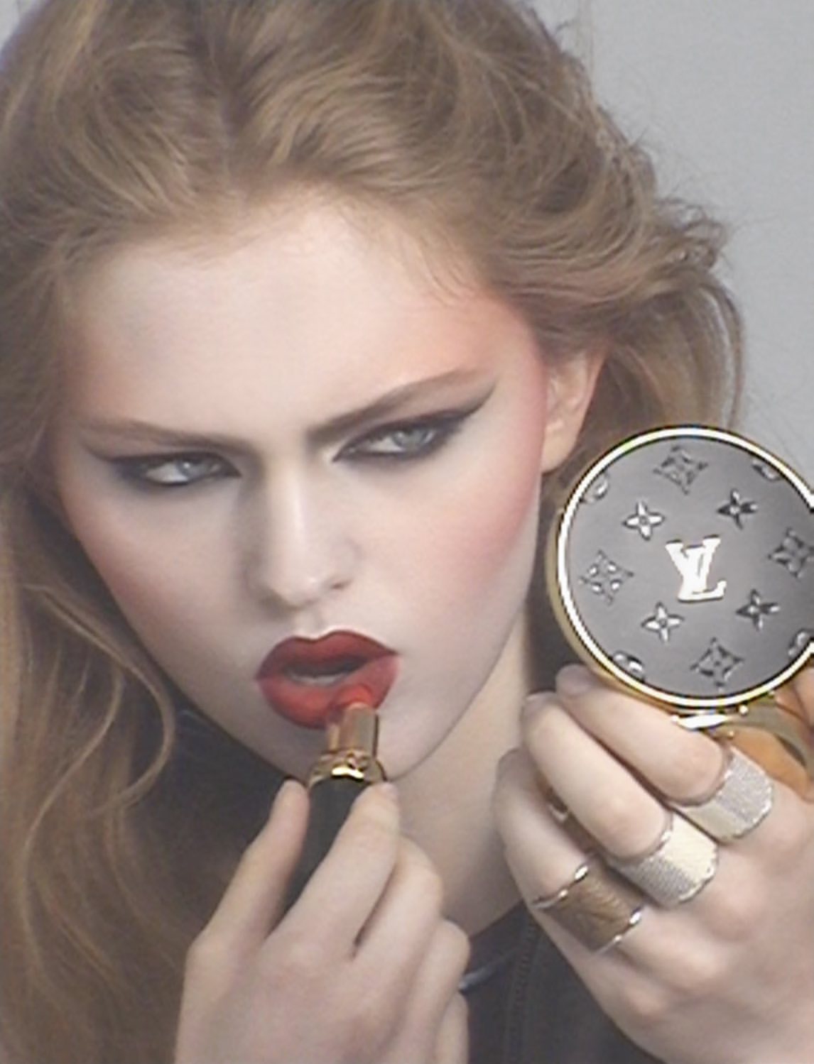 W Magazine, Look Sharp 