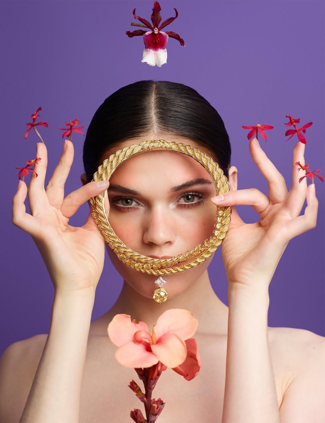 Numero China |  Aug. 25