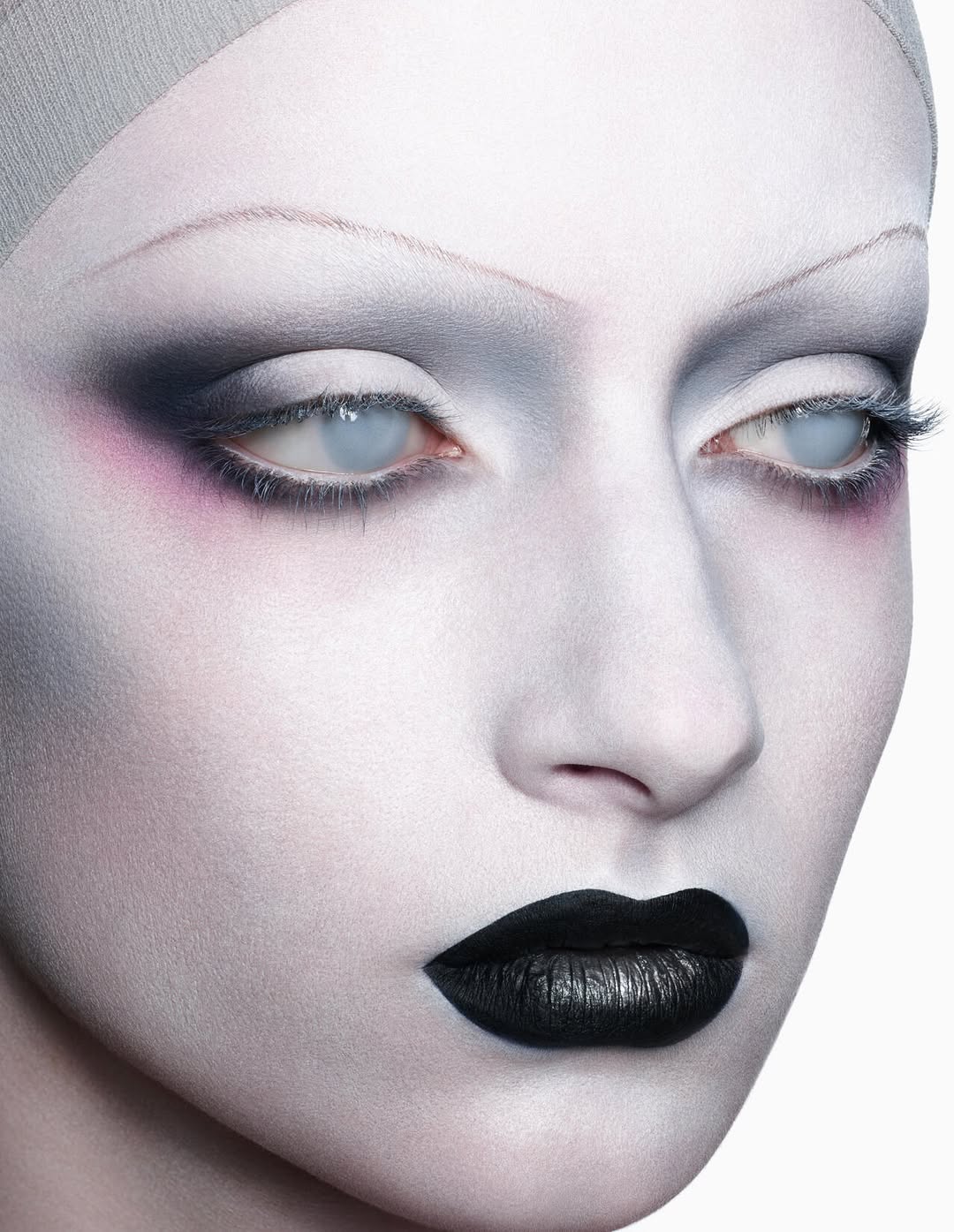 Beauty Papers |  Sep. 25