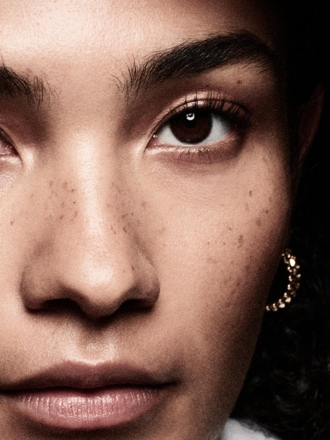 Vogue Australia |  Dec. 25