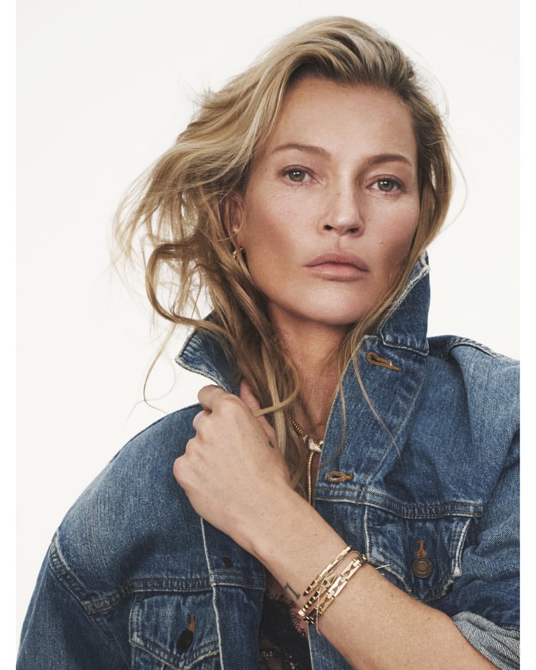 Harper’s Bazaar France |  Aug. 25