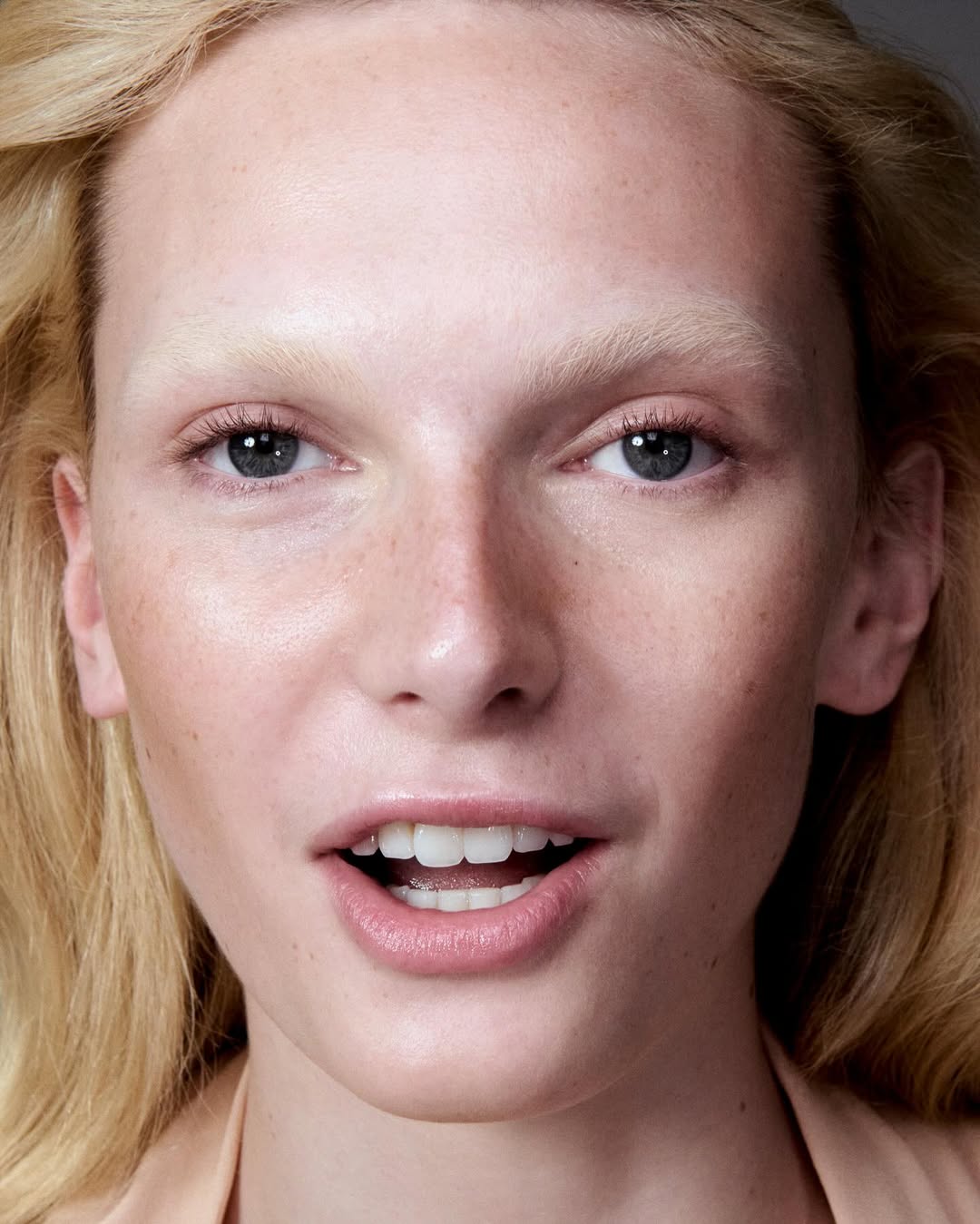 Beauty Papers |  Oct. 25