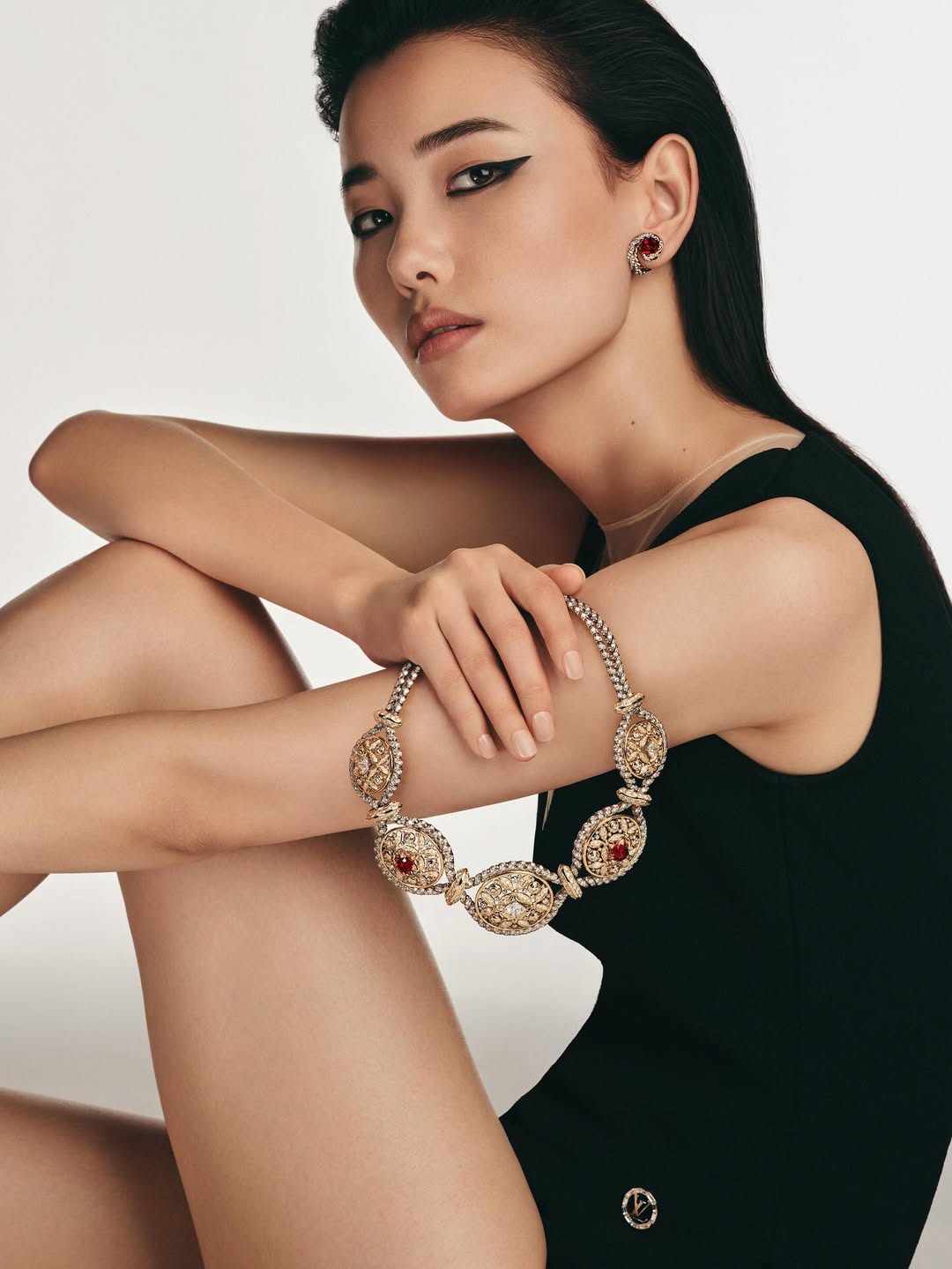 Modern Weekly Style |  Jul. 25