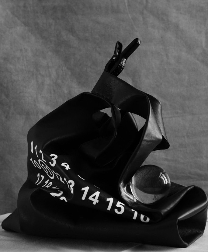 Balenciaga |  Sep. 25