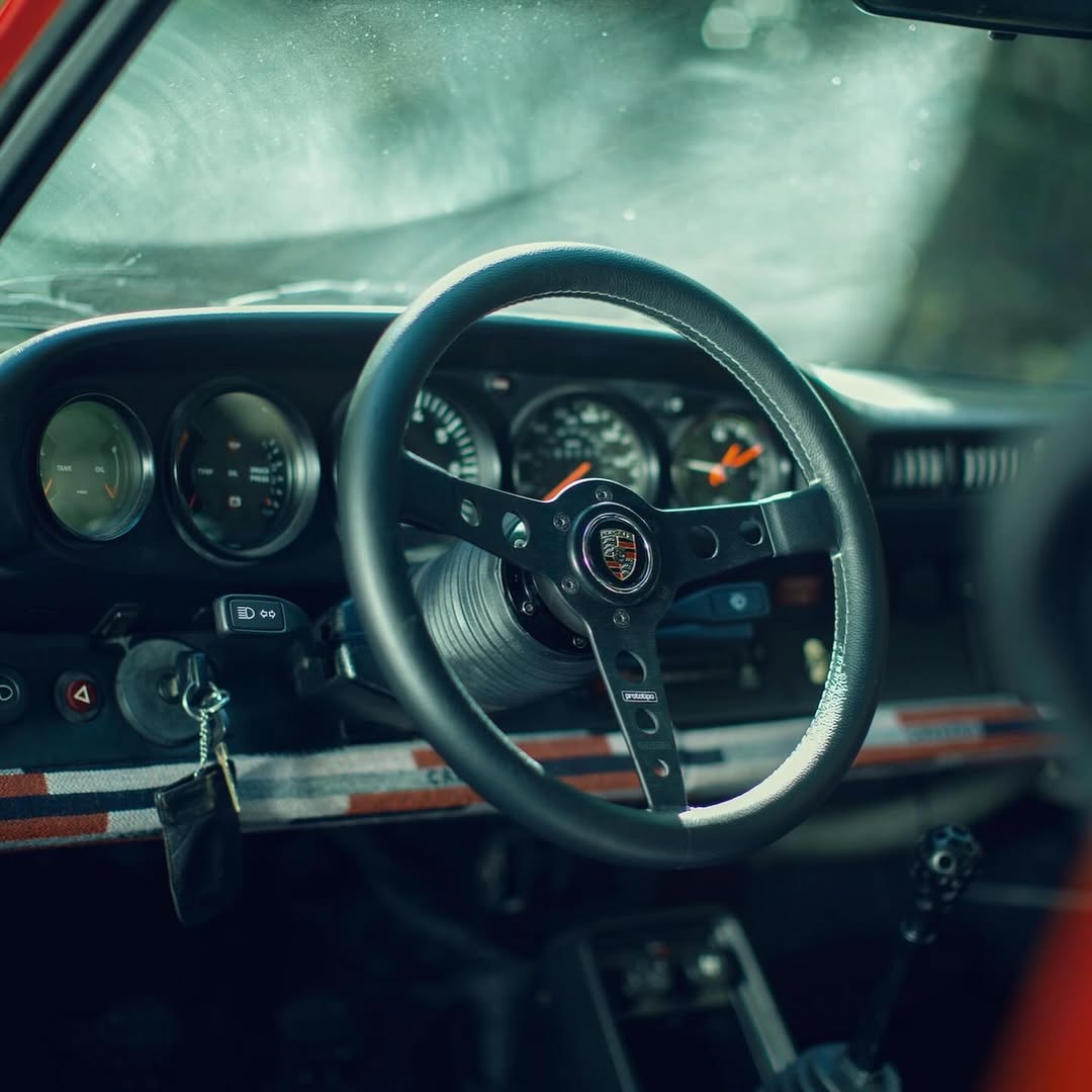 Porsche |  Aug. 25