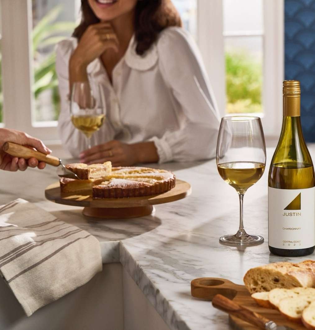 JUSTIN Vineyards & Winery |  Dec. 25