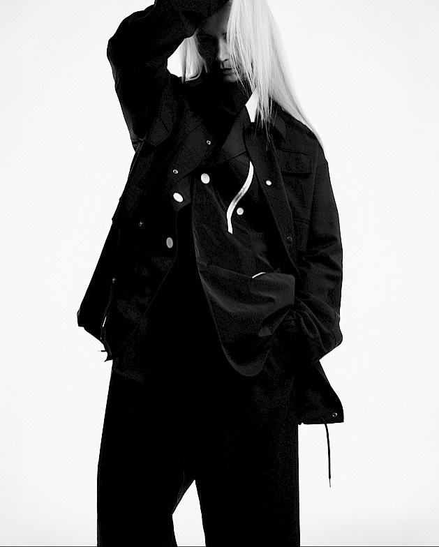 Jana Gerberding X 10 Magazine DE