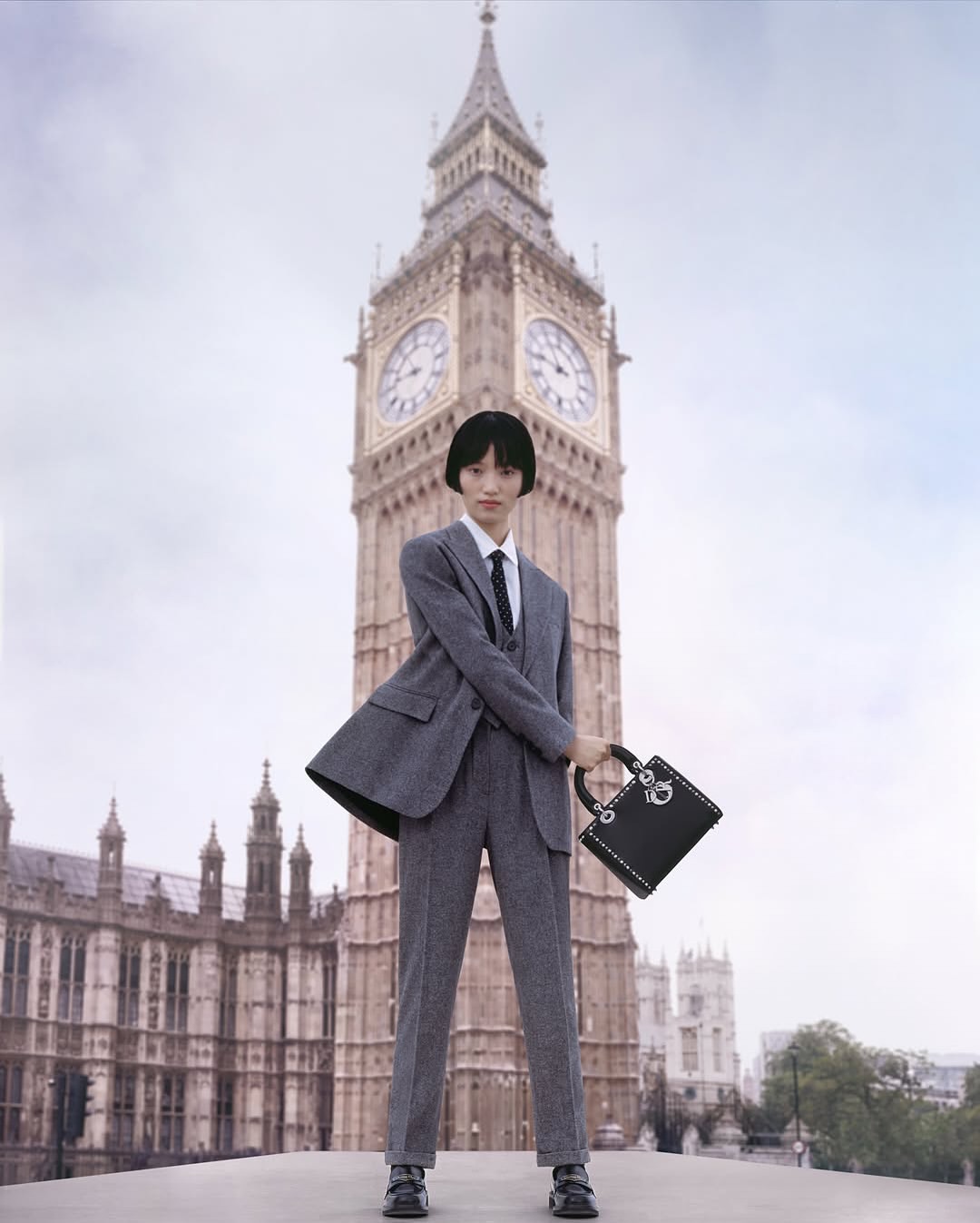 @dior lady dior around the world⁣