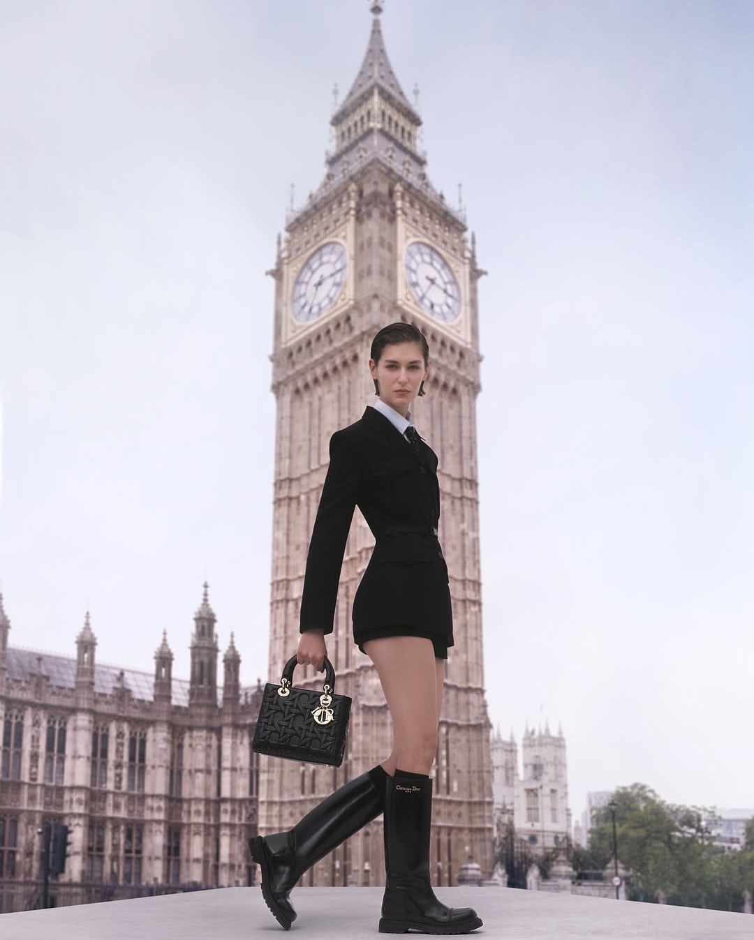 @dior lady dior around the world⁣
