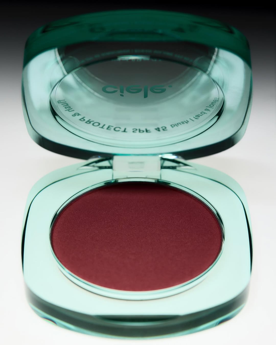 ciele cosmetics |  Aug. 25