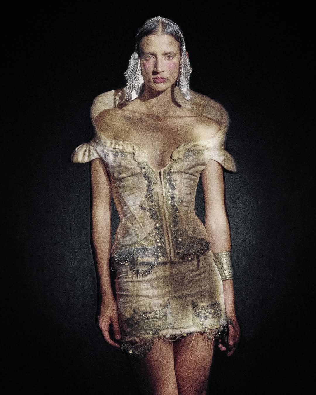 Nicola Delorme X Dilara Findikoglu