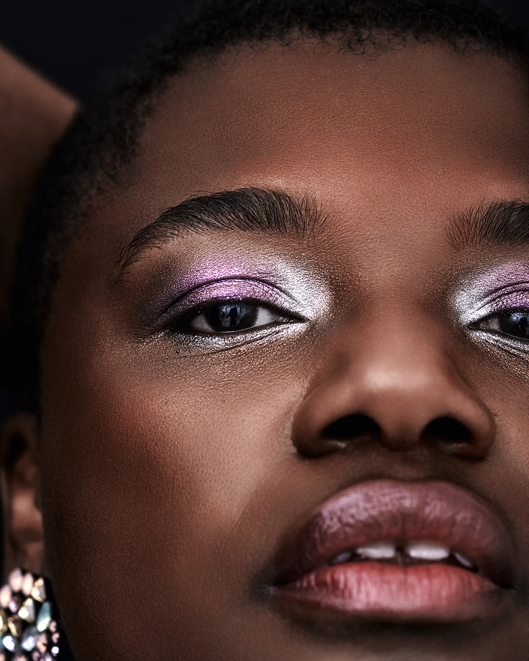 GLAMOUR SA |  Nov. 25