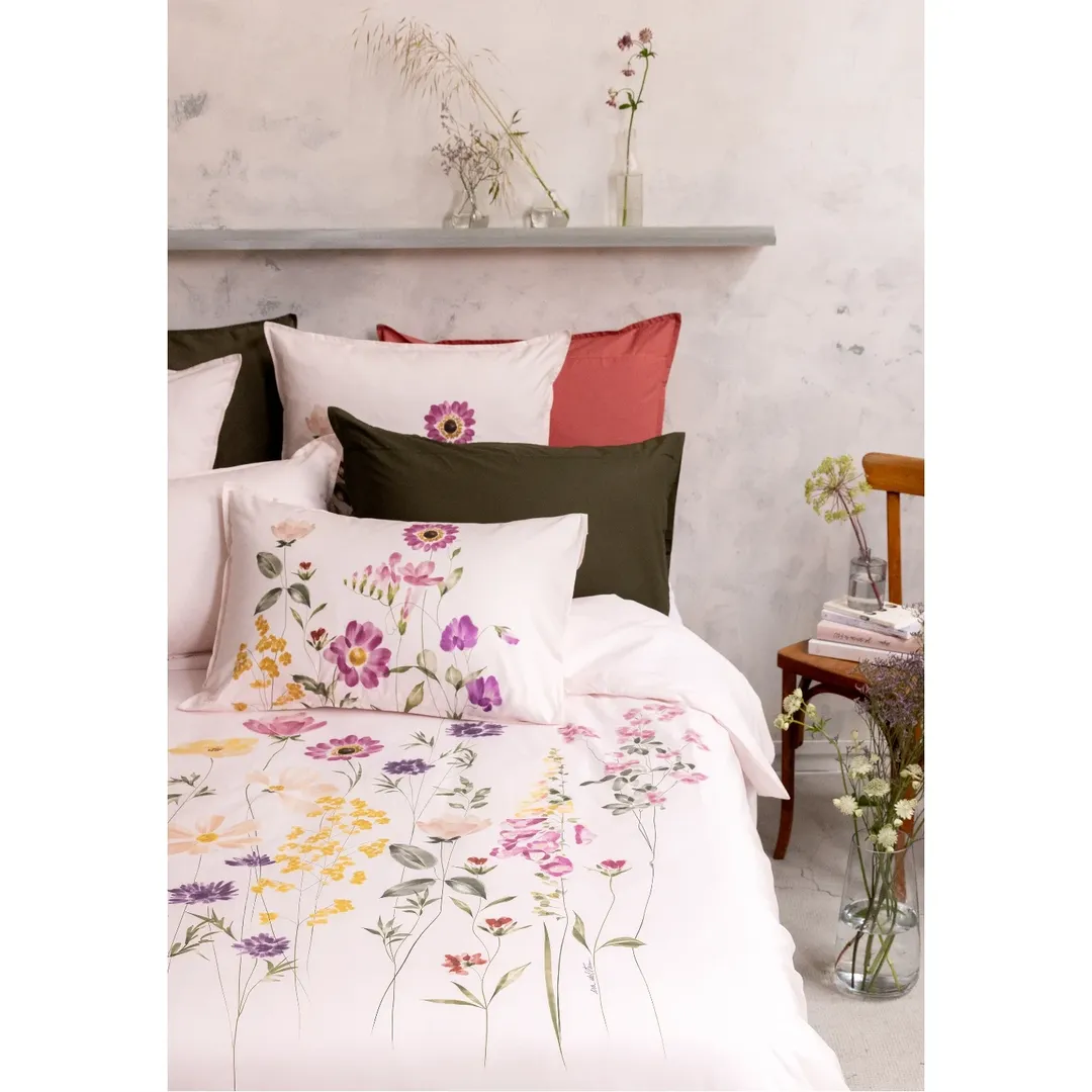 Carré Blanc |  Oct. 25