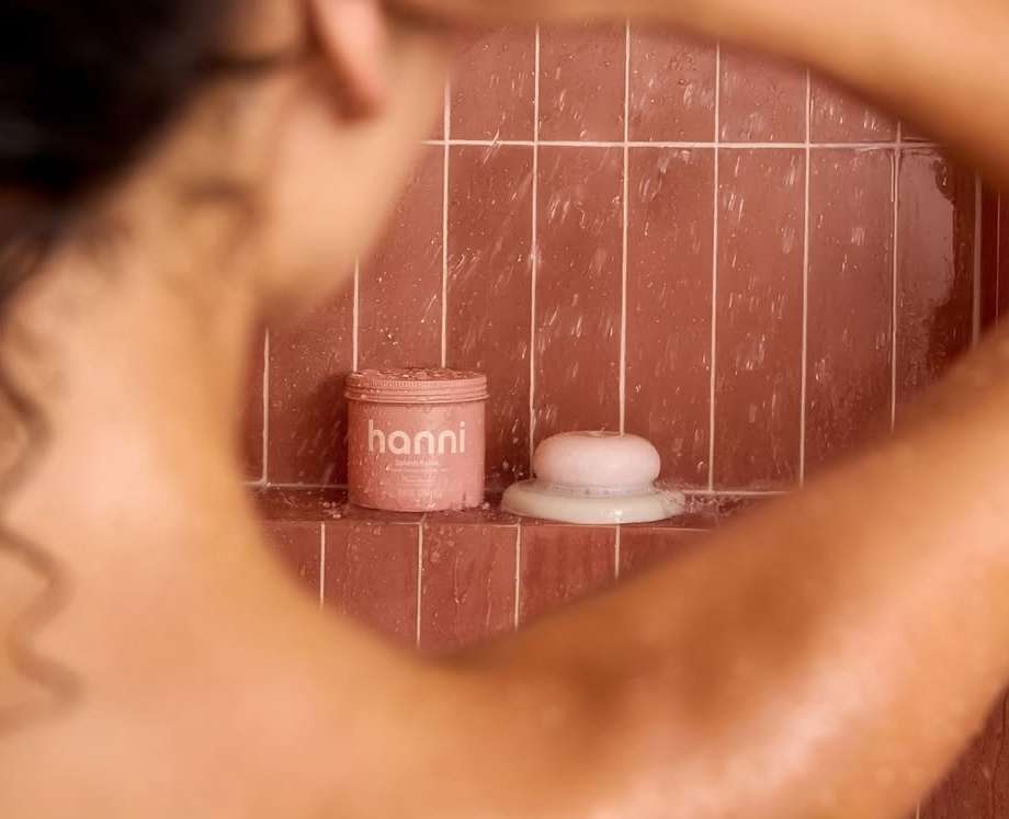 Claire Leahy X Hanni