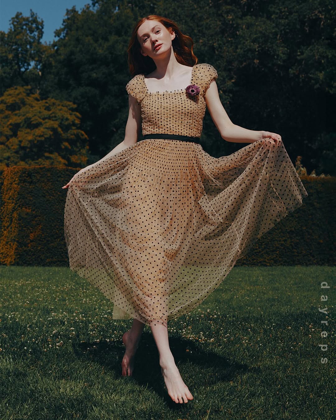 Katie Thompson X Helena Simon