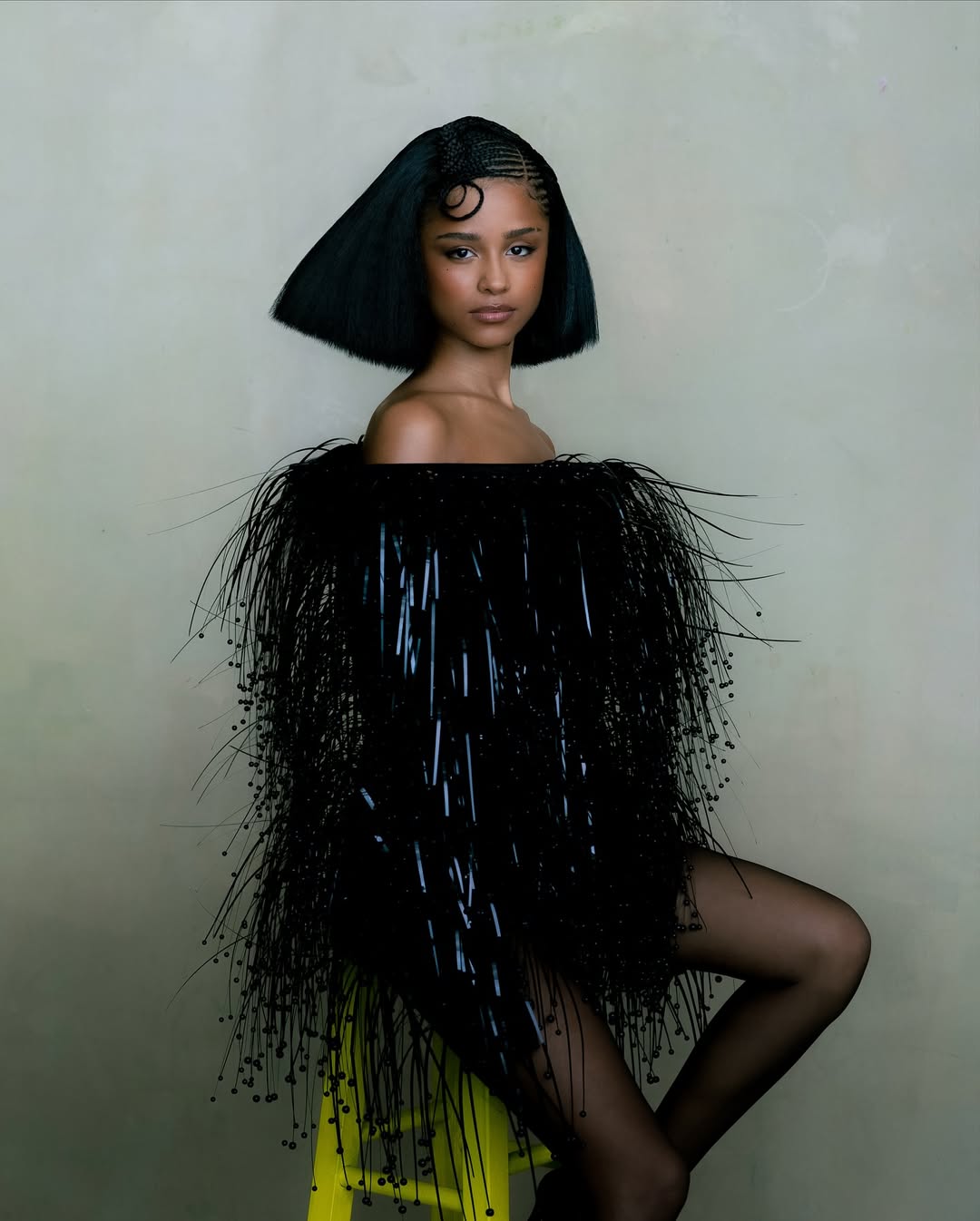 Glamour Magazine |  Oct. 25