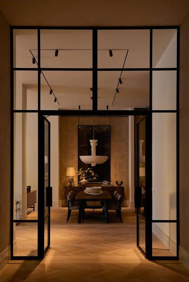 The Whiteley |  Dec. 25