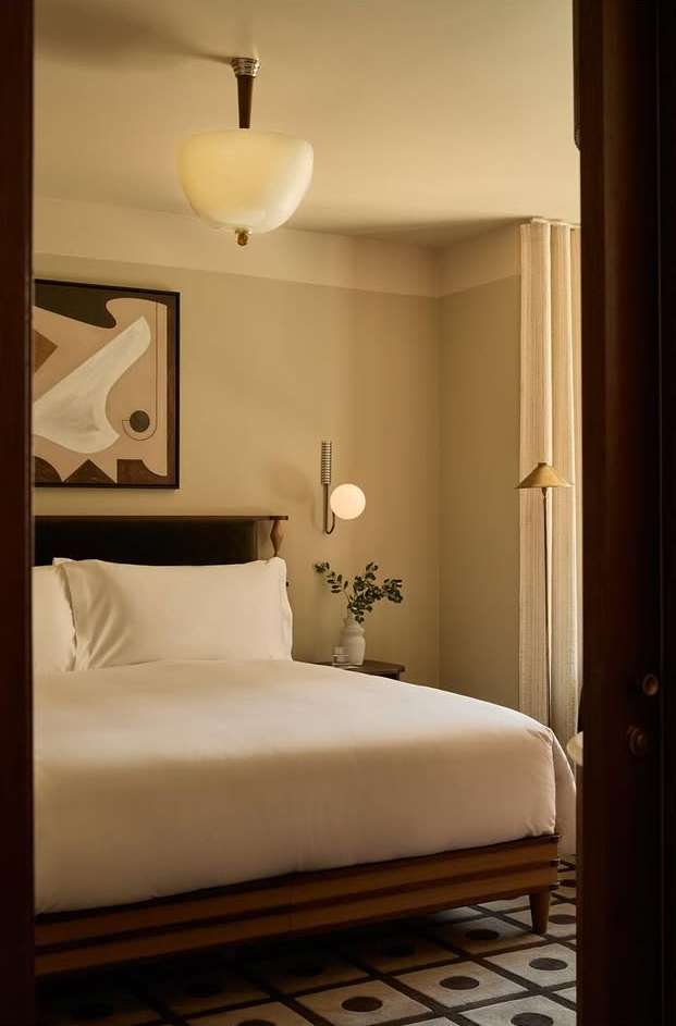 The Newman |  Dec. 25