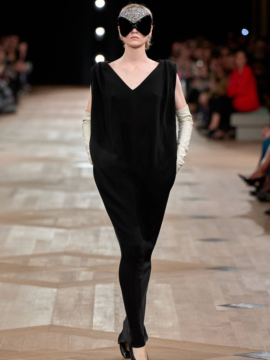 @balenciaga SS26 Show by @pppiccioli 