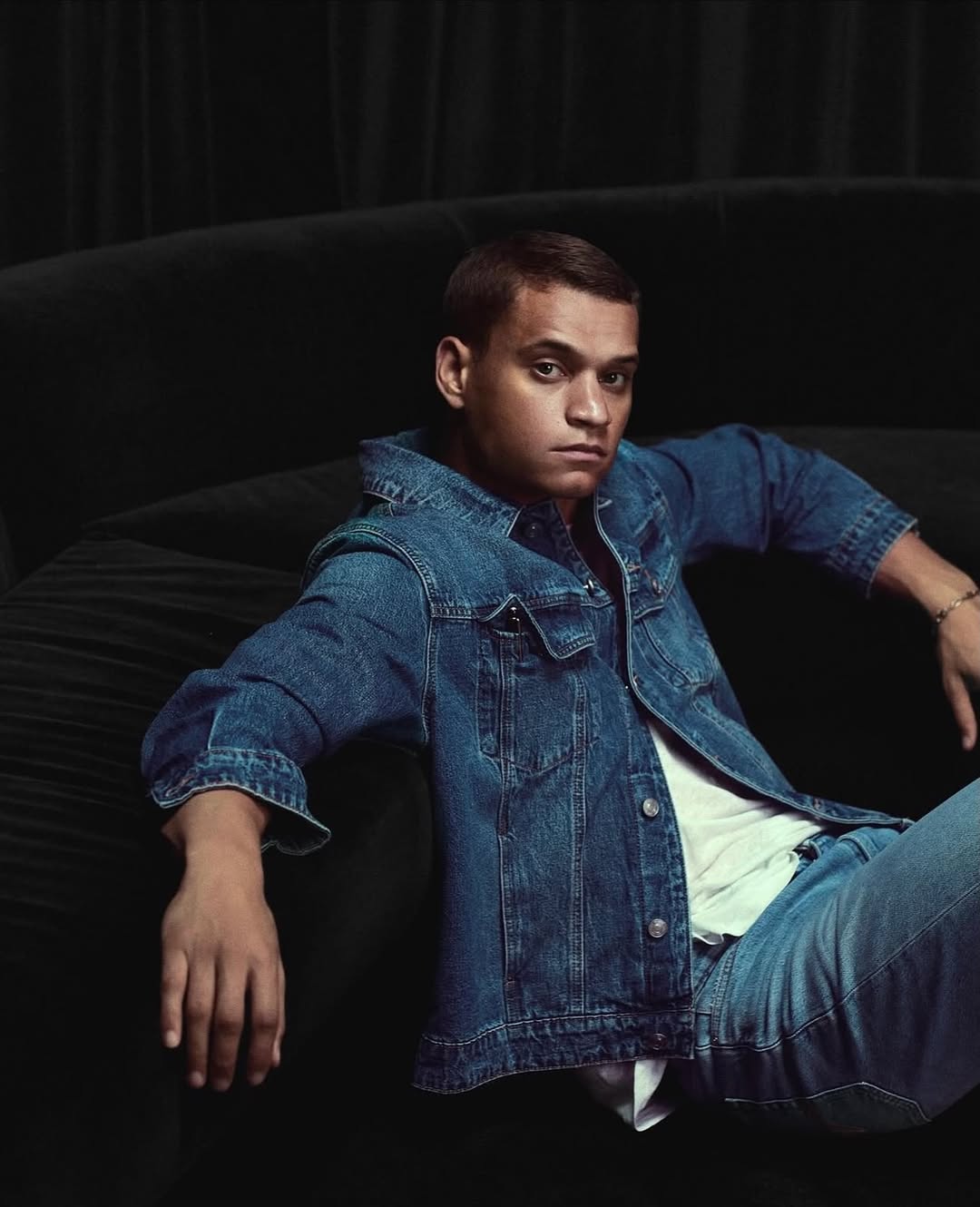 V Man |  Sep. 25