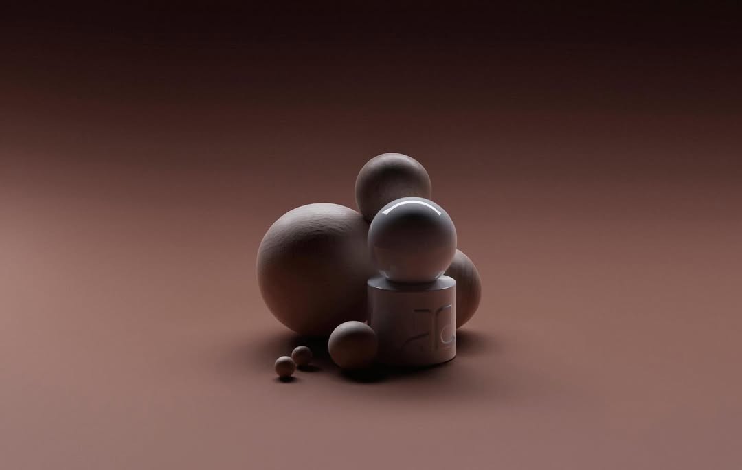 Courreges |  Dec. 25