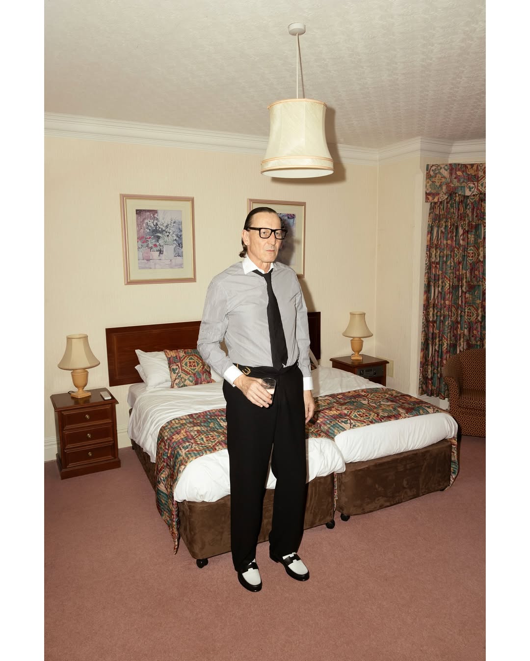 Office Magazine |  Oct. 25