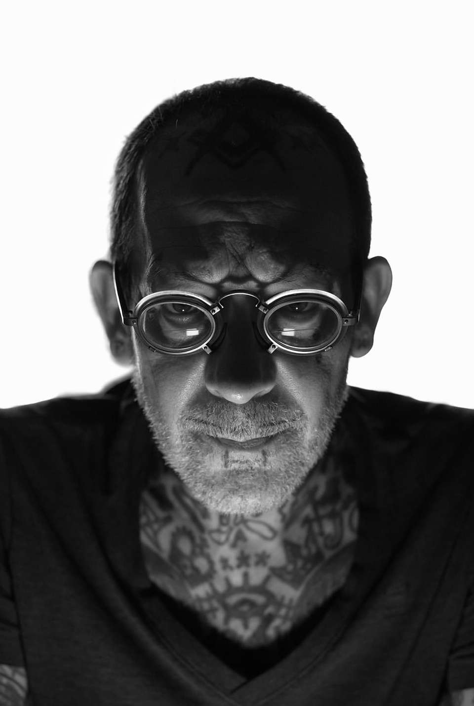 FAVOURITE COLOUR: BLACK