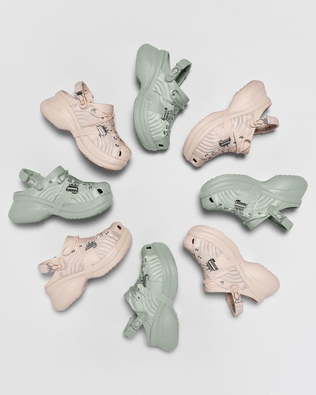 Crocs |  Sep. 25