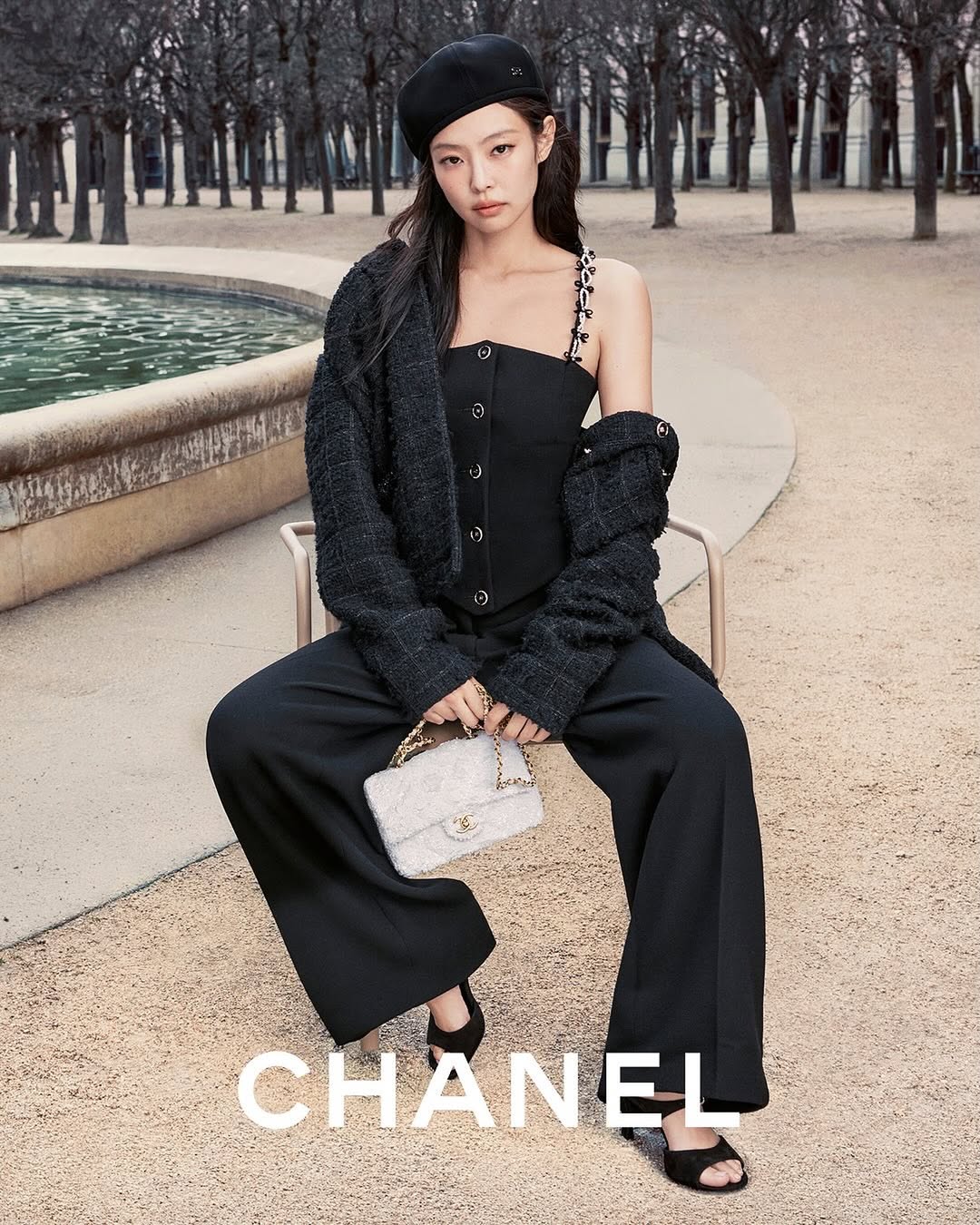 @jennierubyjane for the CHANEL Fall-Winter 2025/26...