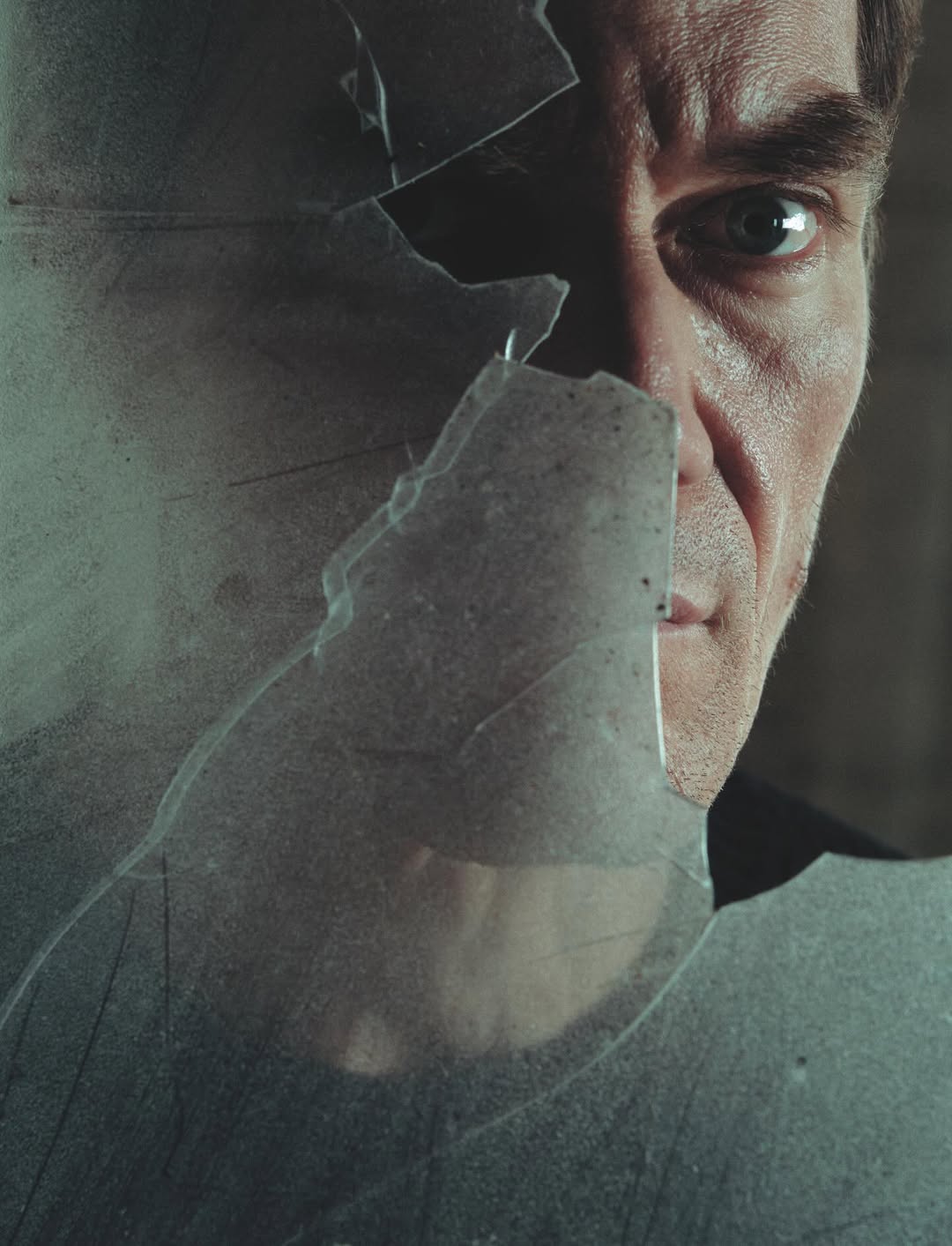 ZOO MAGAZINE ISSUE #89: WINGS THAT HOLD