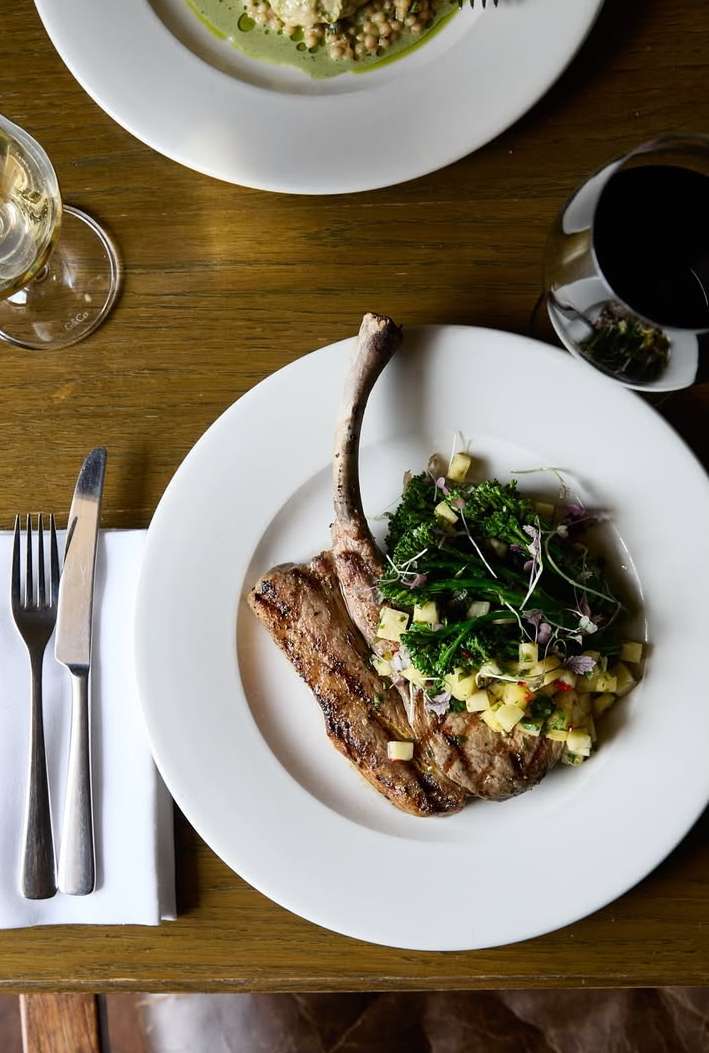 The Walmer Castle, Notting Hill |  Jul. 25