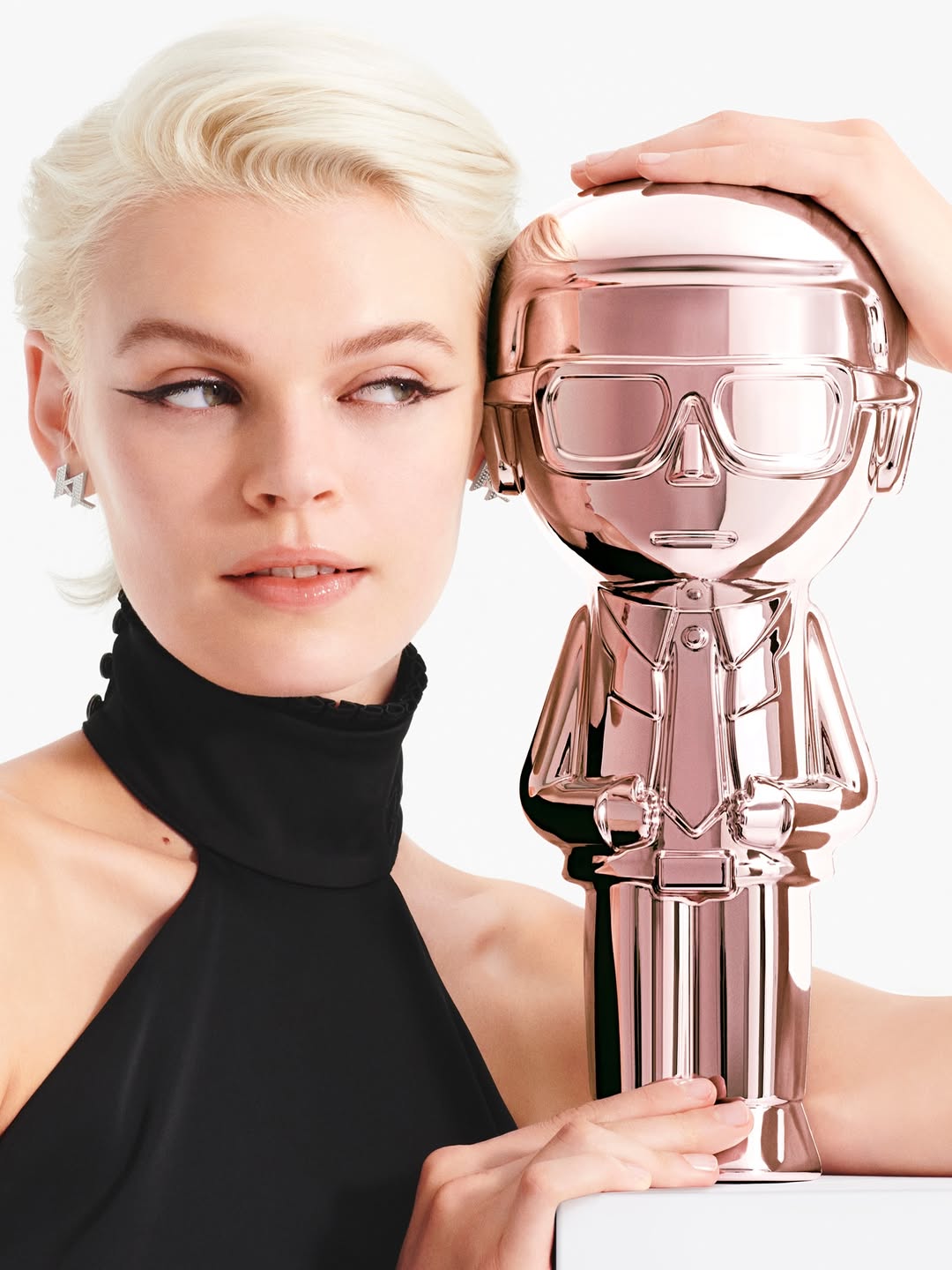 @cara_taylorrr for KARL IKONIK perfume campaign  @...