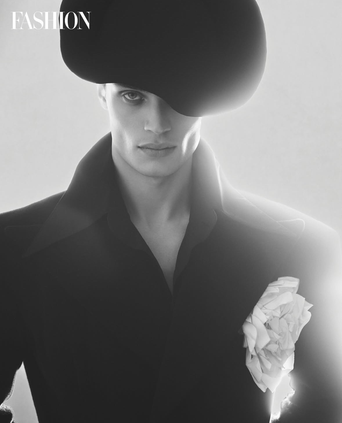 Here is a glamourous option without any dashes or ...