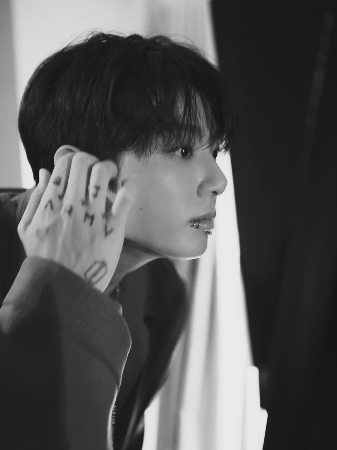 Calvin Klein |  Sep. 25