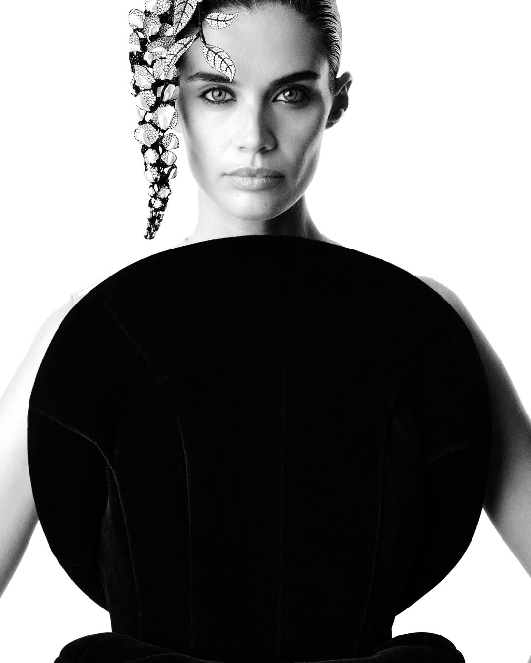 V Magazine |  Jul. 25