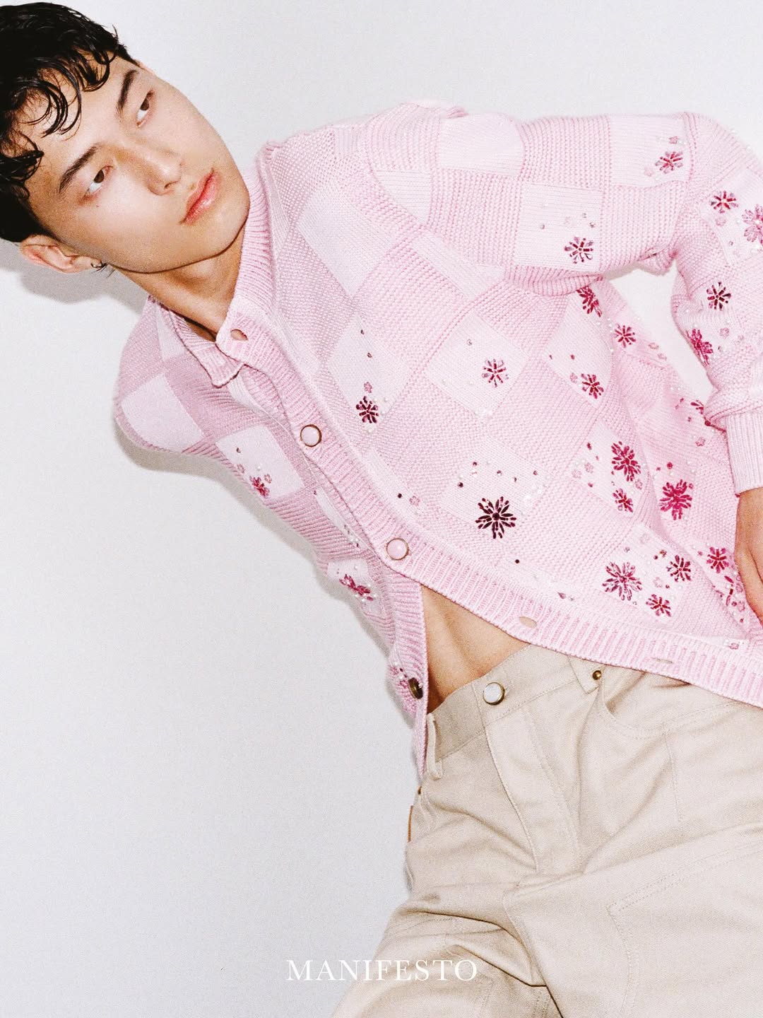 Manifesto Magazine |  Nov. 25