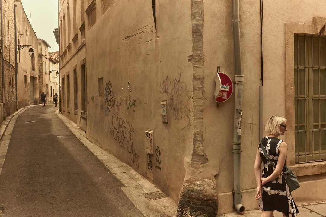 slider image