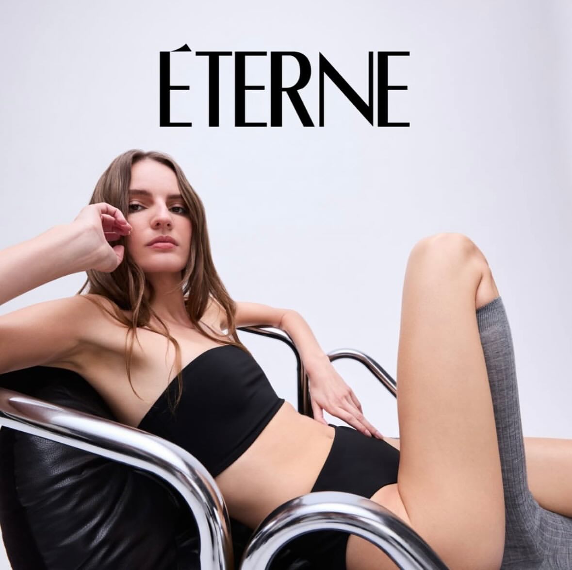 Arno Frugier X ÉTERNE