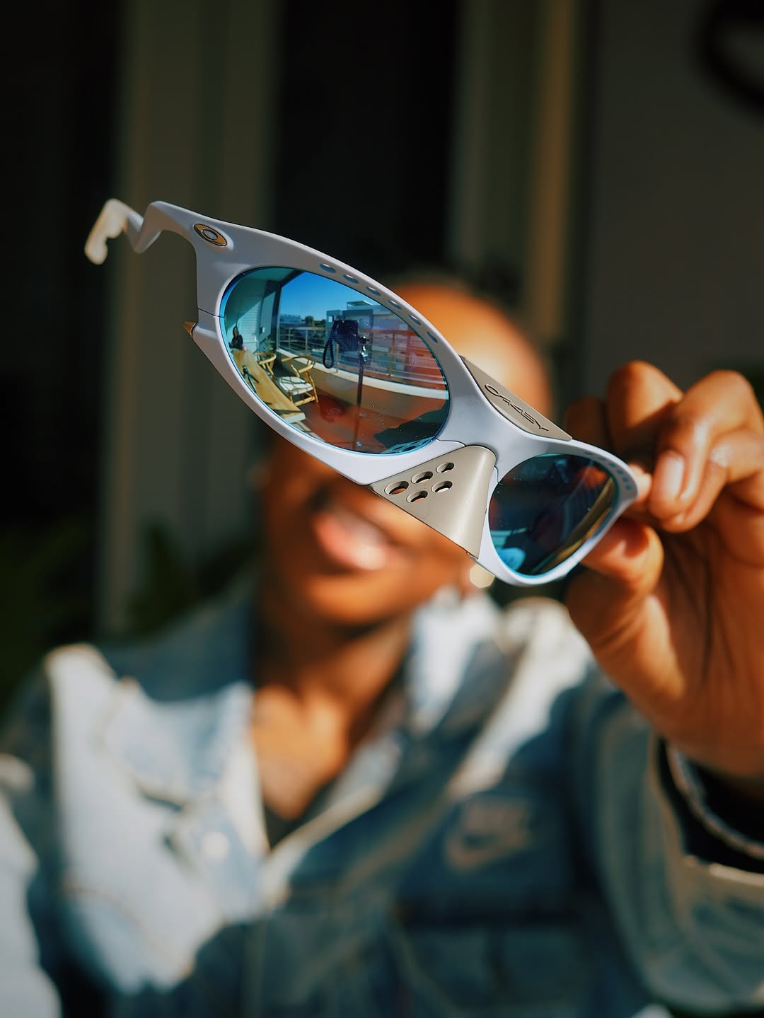 Oakley |  Aug. 25