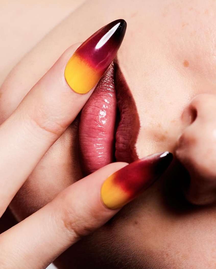 Vogue Czechoslovakia |  Nov. 25