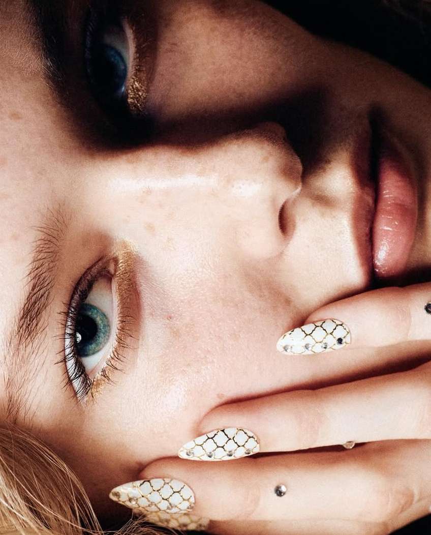 Vogue Czechoslovakia |  Nov. 25