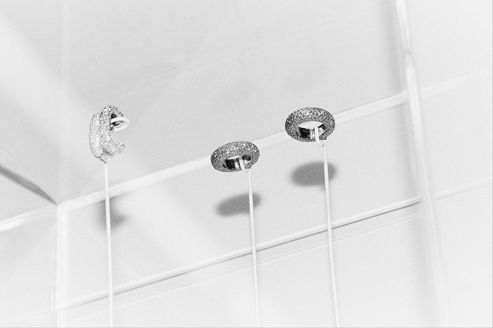 We are thrilled to welcome photographer Xavier Mas...