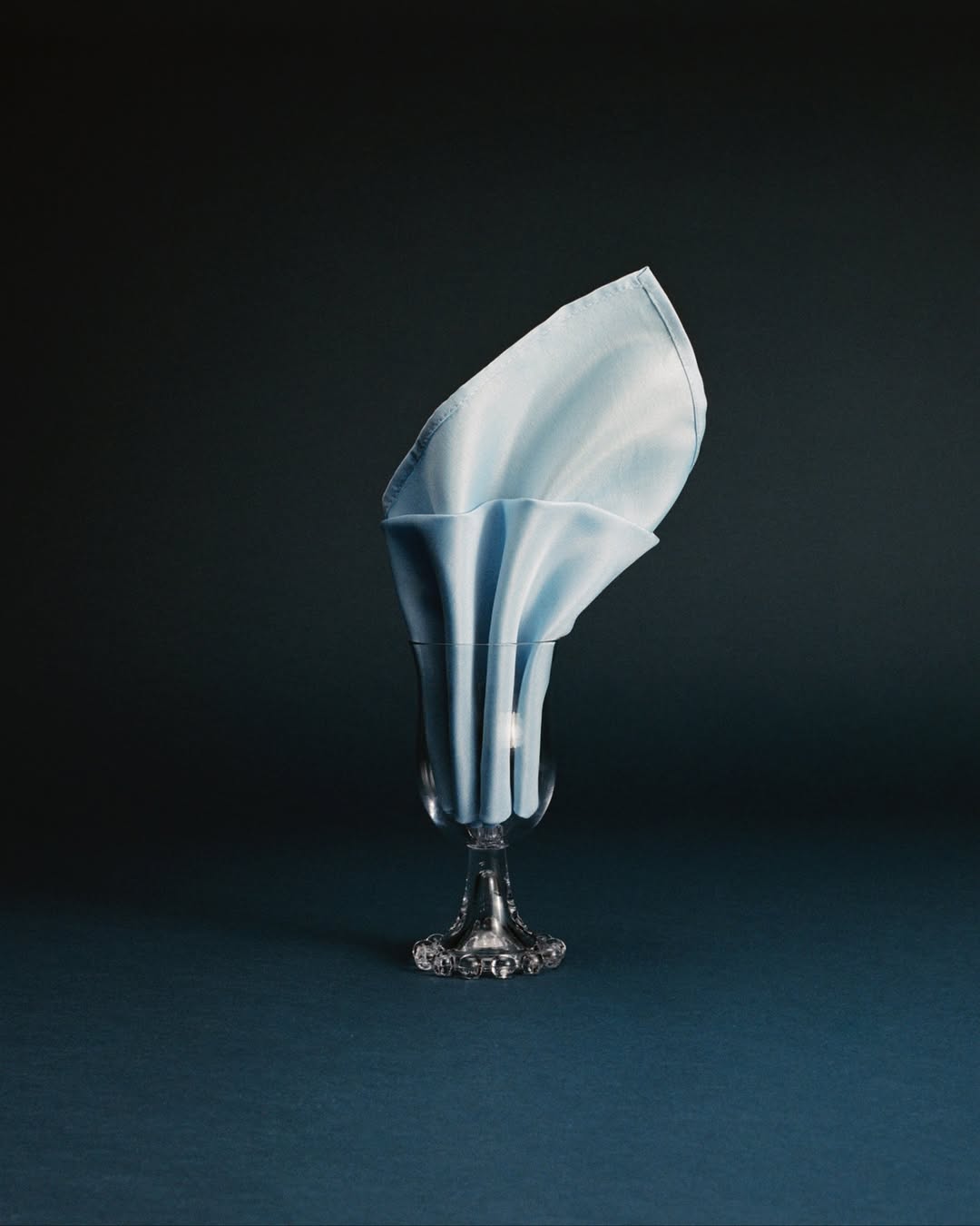 Lucia Bell-Epstein (@luuuuush) photographs for @re...