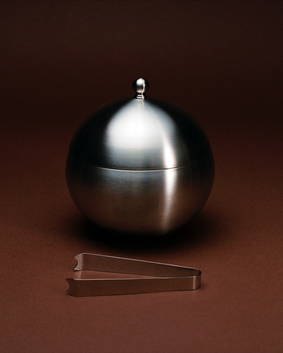 Lucia Bell-Epstein (@luuuuush) photographs for @re...