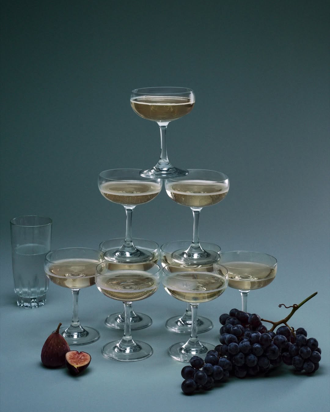 Lucia Bell-Epstein (@luuuuush) photographs for @re...